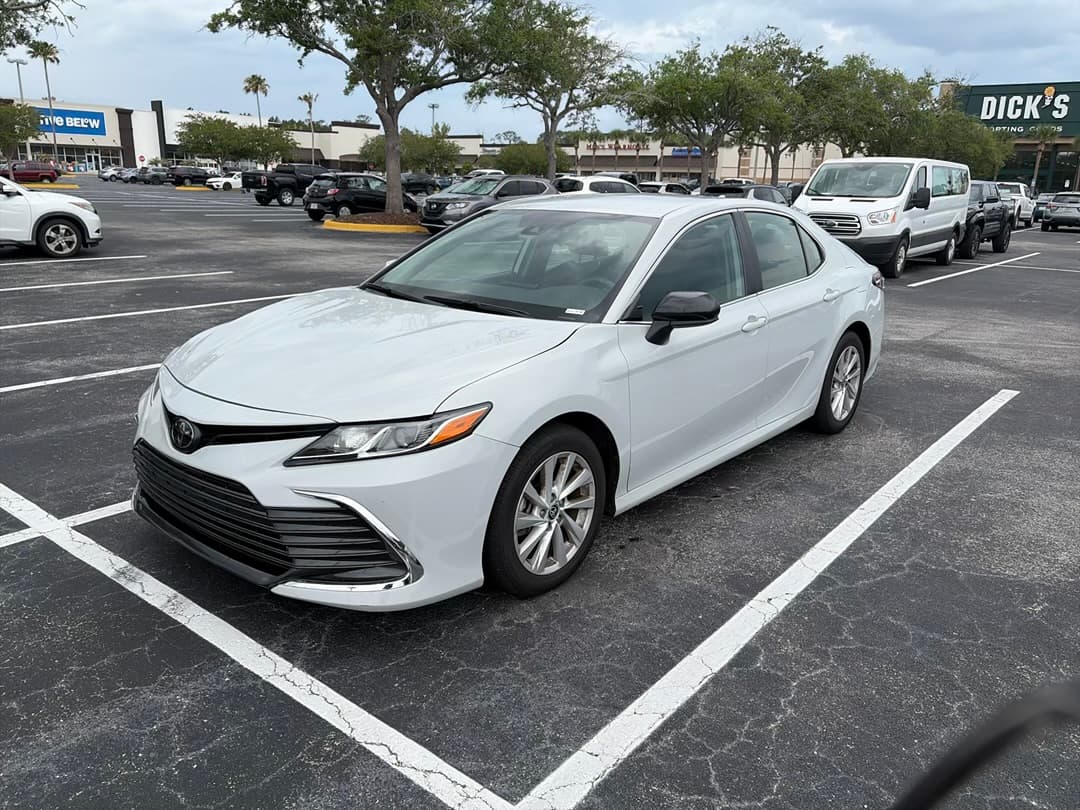 2024 Ivory Toyota Camry
