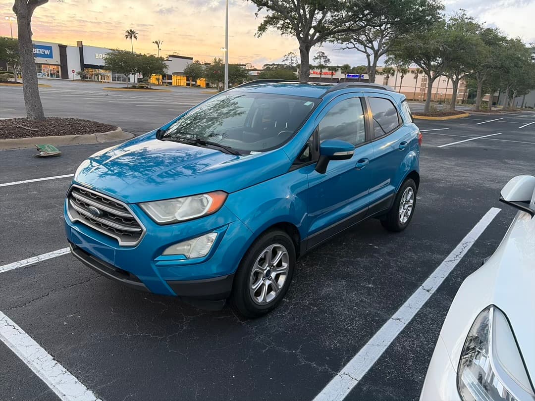 2018 Blue Ford EcoSport